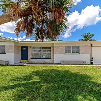 444 Driftwood Rd, Venice, FL 34293