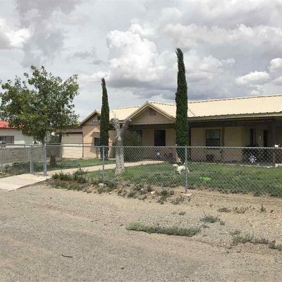 446 North St, Lordsburg, NM 88045