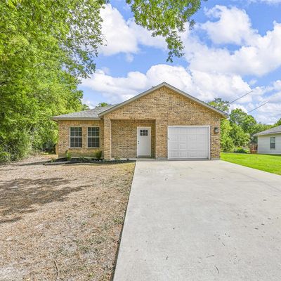 4493 Cordell St, Greenville, TX 75401