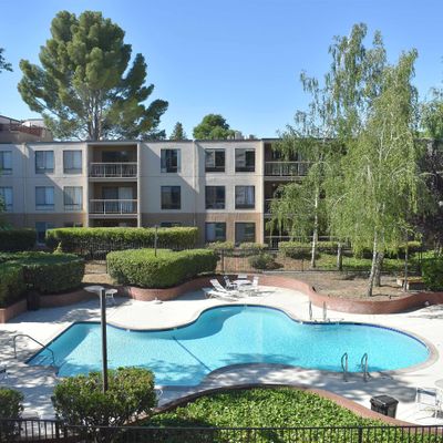 450 N Civic Dr #204, Walnut Creek, CA 94596