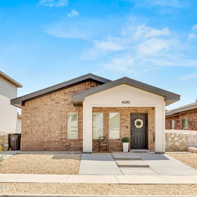 4580 Mark Avizo St, El Paso, TX 79938