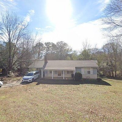 4588 Duncan Dr, Sugar Hill, GA 30518