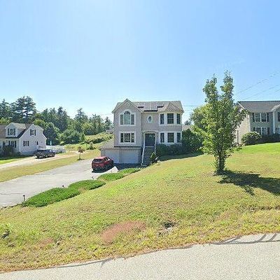 46 Moose Club Park Rd, Goffstown, NH 03045