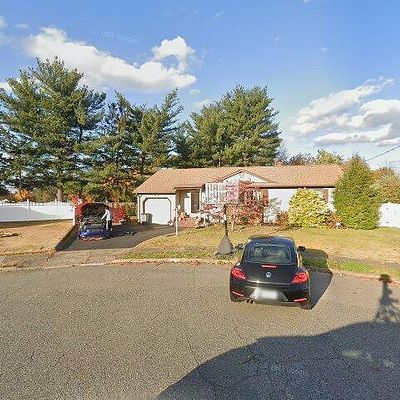 47 Homestead Rd, Elmwood Park, NJ 07407