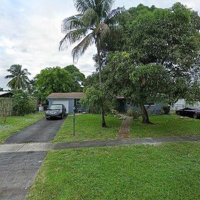 4761 Nw 3 Rd St, Plantation, FL 33317