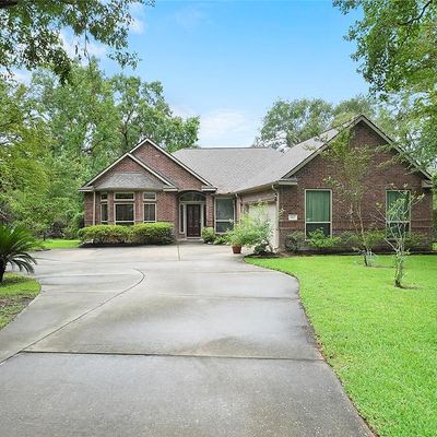 482 Old Hickory Dr, Conroe, TX 77302