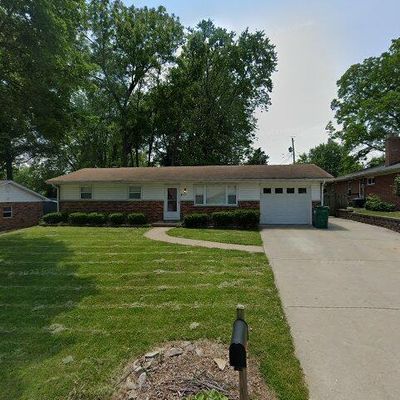 49 Dianne Dr, Belleville, IL 62220