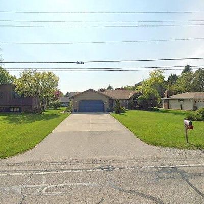 4910 N Main St, Caledonia, WI 53402