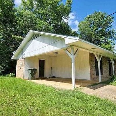 419 Warren Dr, Nacogdoches, TX 75964