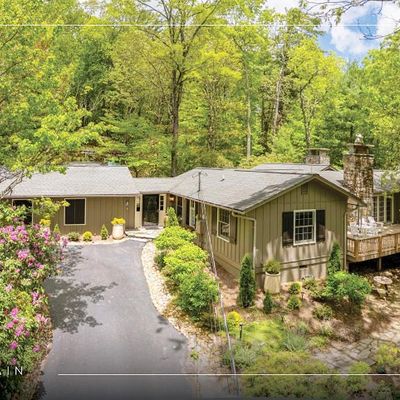 424 Split Rail Row, Highlands, NC 28741