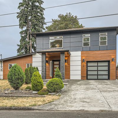 430 167 Th Ave Se, Bellevue, WA 98008