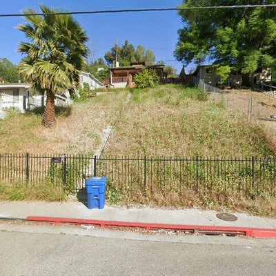 4360 Huntington Dr S, Los Angeles, CA 90032