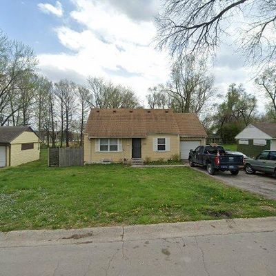 4369 Hardesty Ave, Kansas City, MO 64130