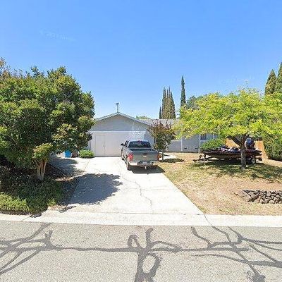 5243 Saddle Dr, Oroville, CA 95966