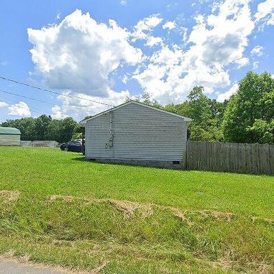 547 Pea Ridge Rd, Sunbright, TN 37872