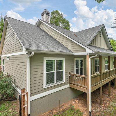 5496 White Oak Rd, Waynesville, NC 28785