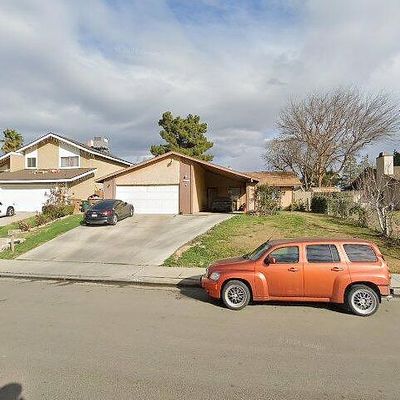 5508 Dolfield Ave, Bakersfield, CA 93304