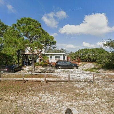 562 Veterans Rd, Gulf Shores, AL 36542