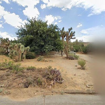 56445 El Dorado Dr, Yucca Valley, CA 92284