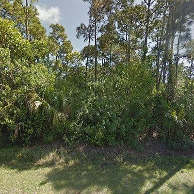 5702 Hickory Dr, Fort Pierce, FL 34982