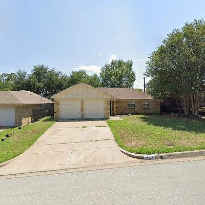 5721 Springtide Dr, Fort Worth, TX 76135