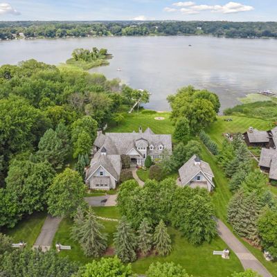 495 Oxford Rd, Long Lake, MN 55356