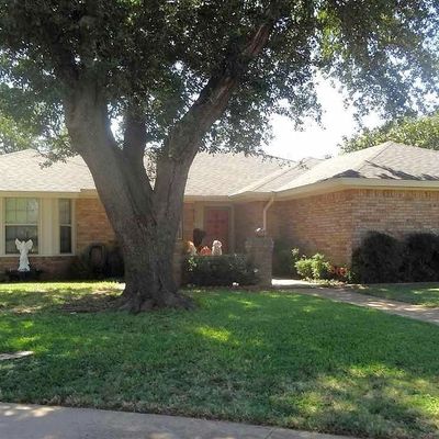 5 Cedar Spring Ct, Wichita Falls, TX 76310