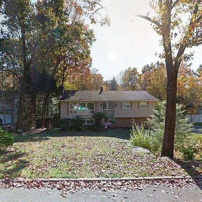 5 Stonewall Ct, Ringwood, NJ 07456