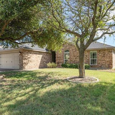 5006 Ambassador Dr, Midlothian, TX 76065