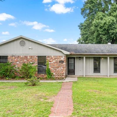 505 Barcelona Dr, Satsuma, AL 36572