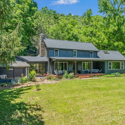 51 Mark Twain Rd, Asheville, NC 28805