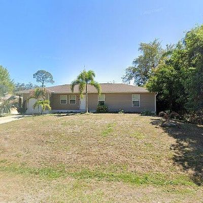 511 Fairview Ave Nw, Port Charlotte, FL 33952