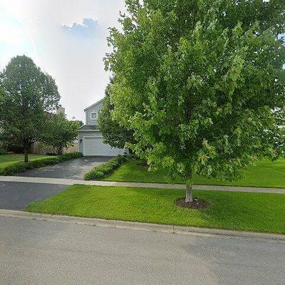 513 Rosebush Ln, Oswego, IL 60543