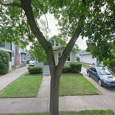 516 N Jenison Ave, Lansing, MI 48915