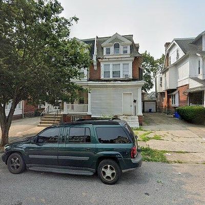 6136 W Oxford St, Philadelphia, PA 19151