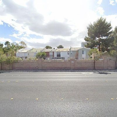 618 Tam O Shanter, Las Vegas, NV 89109