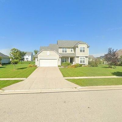 620 Oldfield Ave, Mukwonago, WI 53149