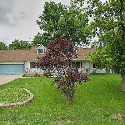 620 Pine St, Carlinville, IL 62626