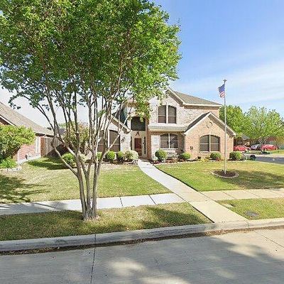 626 Newcastle Ln, Grand Prairie, TX 75052