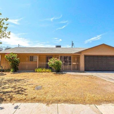 631 E Robin Ln, Yuma, AZ 85365