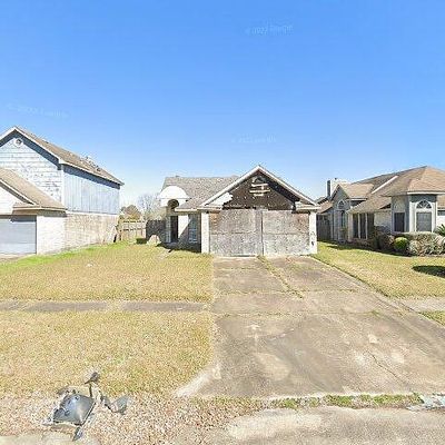 6322 Costa Mesa Dr, Houston, TX 77053