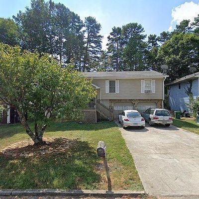 6395 Eastbriar Dr, Lithonia, GA 30058