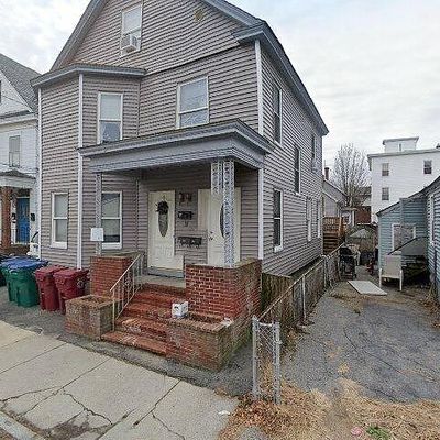 65 Fort Hill Ave, Lowell, MA 01852