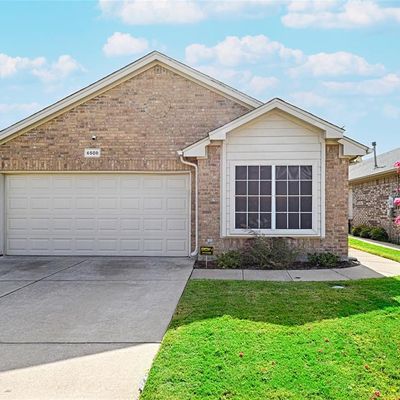 6508 Regina Dr, Fort Worth, TX 76131