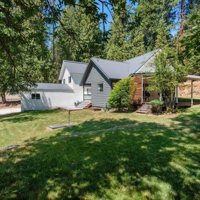 67 Sherwoods Rd, Sagle, ID 83860