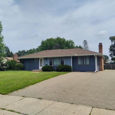 6715 Bloomington Ave, Minneapolis, MN 55423