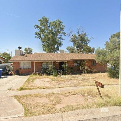 5762 E Scarlett St, Tucson, AZ 85711