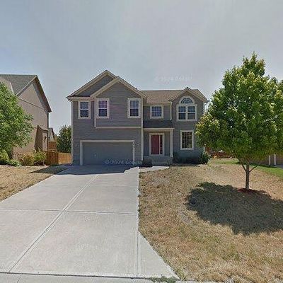 5829 Longview Rd, Shawnee, KS 66218