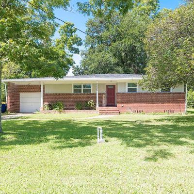 5886 Moncrief Rd, Jacksonville, FL 32209