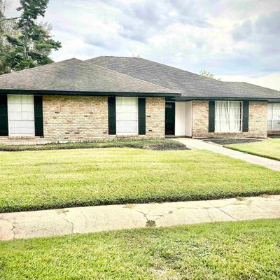 5906 Bennington Ave, Baton Rouge, LA 70808